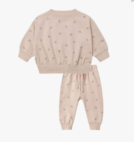 Quincy Mae Relaxed Hearts Sweat Set