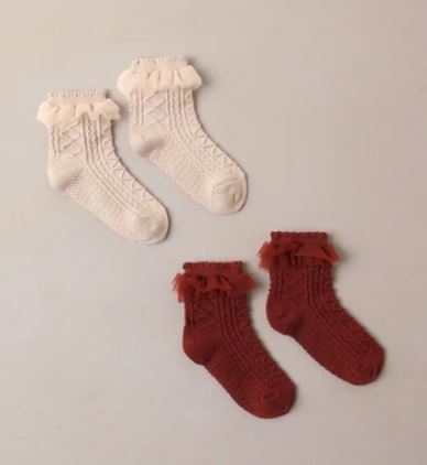 Noralee Ruffle Socks | Ruby & Natural