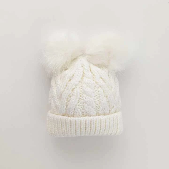 Fluffer Beanie- Huggalugs