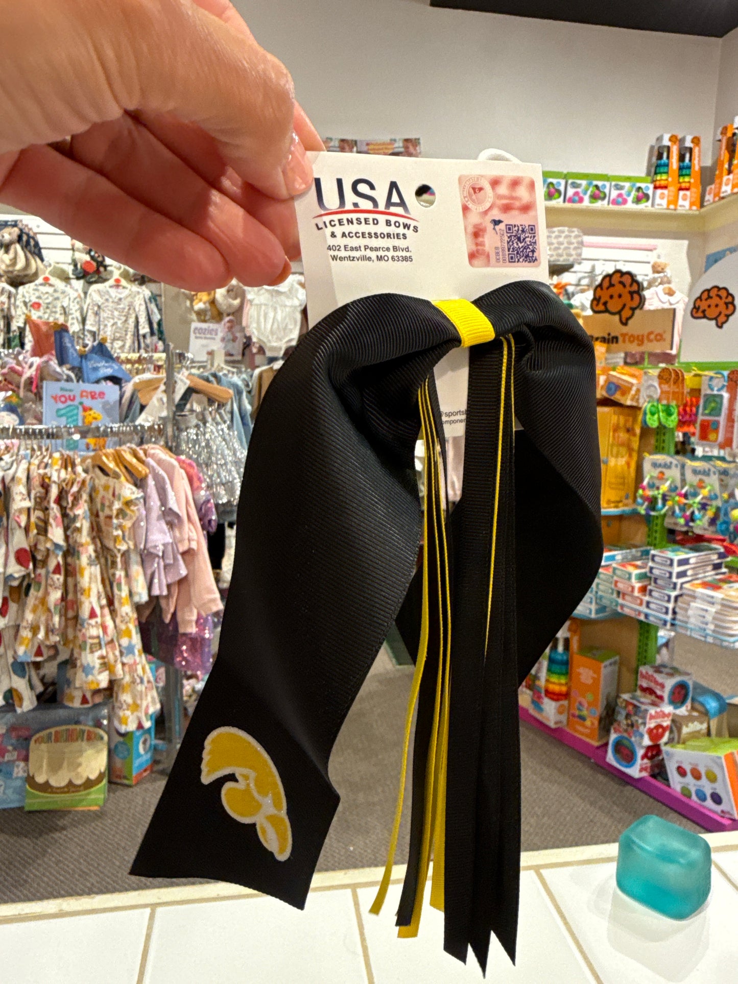 Collegiate Glitter Pony Streamers