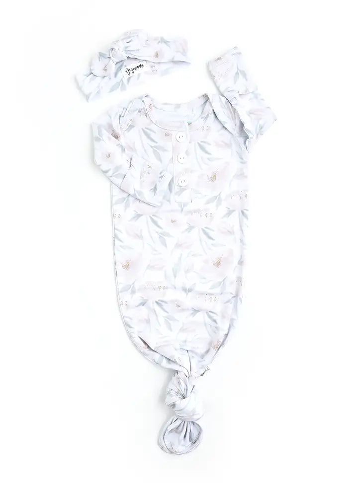 Gigi and Max Shiloh Newborn Gown