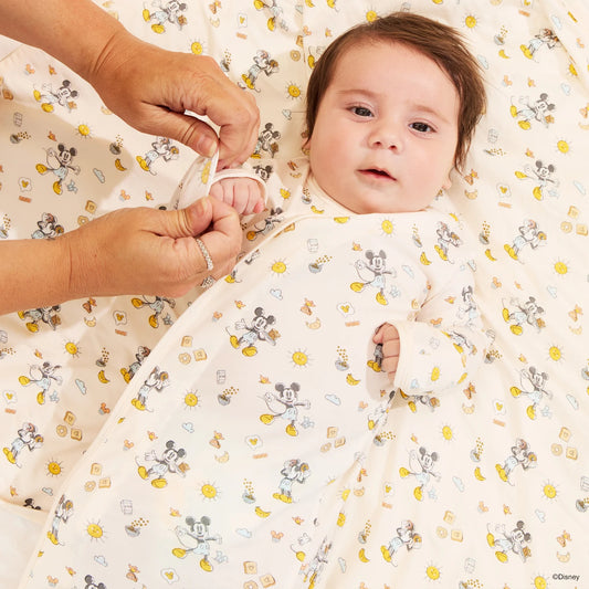 Magnetic Me Modal Magnetic Gown + Hat Set | Mickey's Brunch Bunch