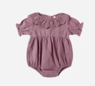 Quincy Mae Collared Romper | Mulberry